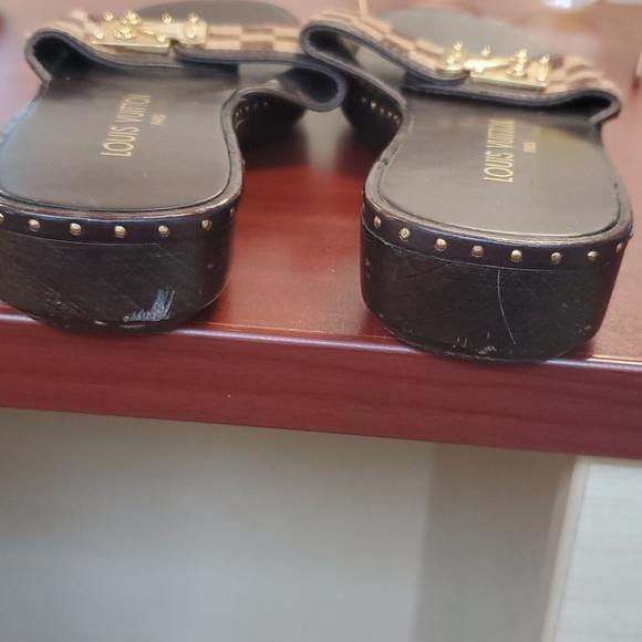 Louis Vuitton brown/tan checkered sandal slides - Picture 5 of 10